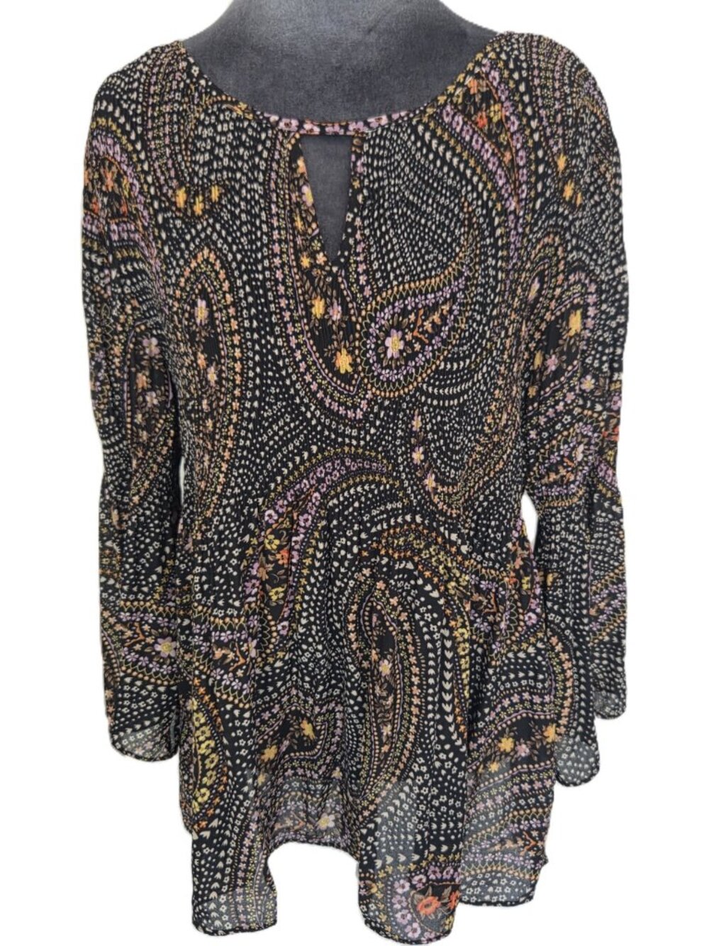 Women Feminine Boho Flowy Long Sleeve Paisly Blouse 3/4 Bell Sleeves Size M